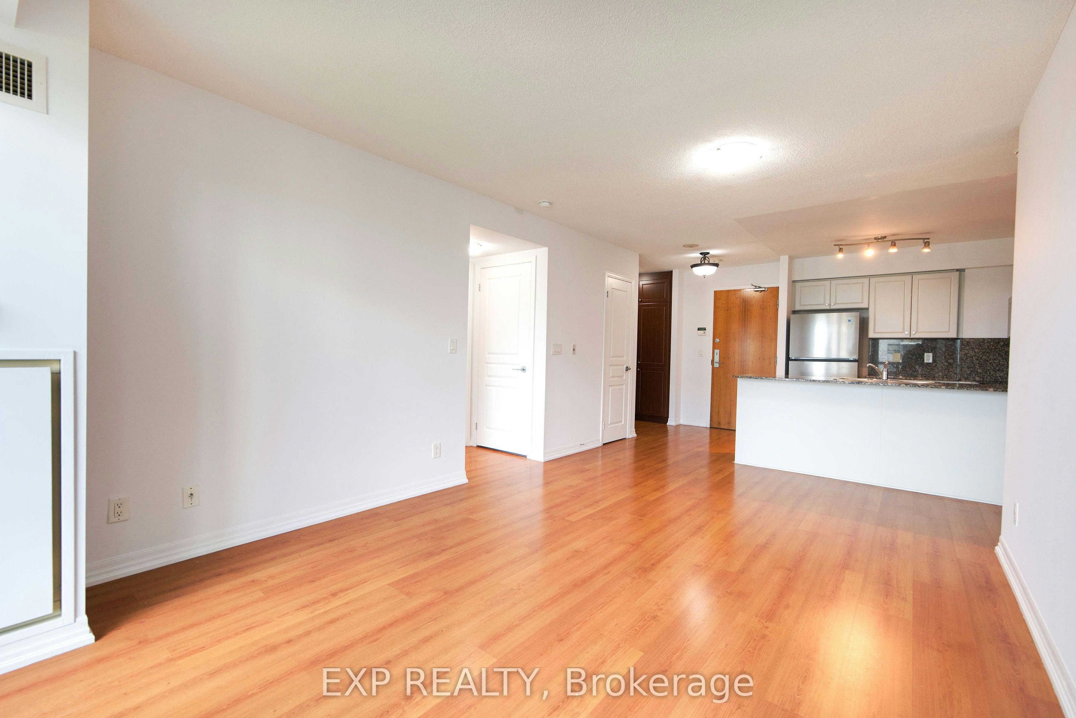 909-1403 Royal York Road, Toronto, ON, M9P 0A1 - 9