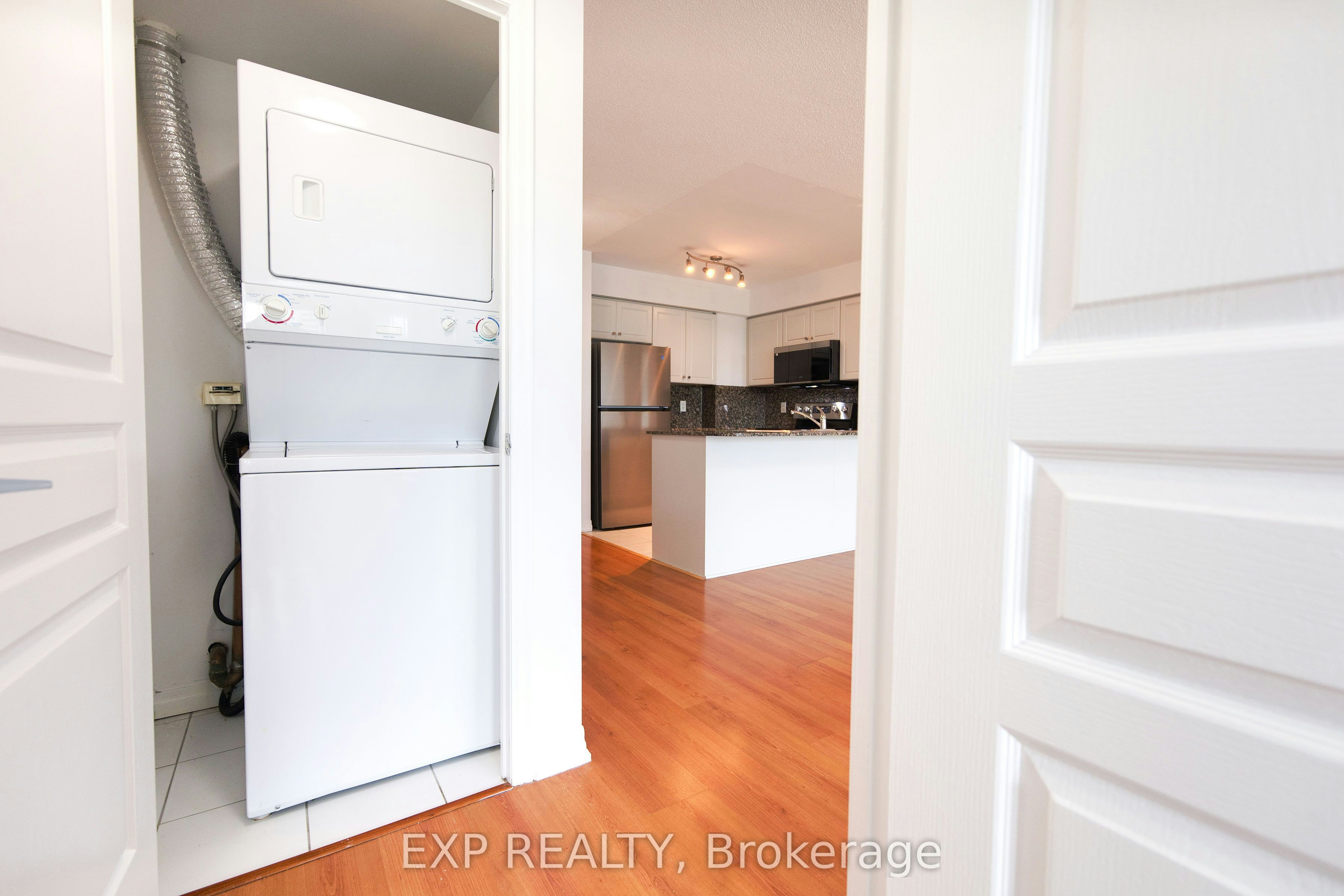 909-1403 Royal York Road, Toronto, ON, M9P 0A1 - 19