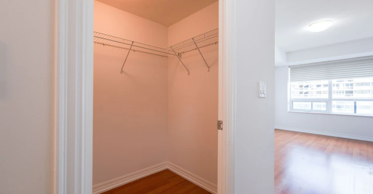 909-1403 Royal York Road, Toronto, ON, M9P 0A1 - 13
