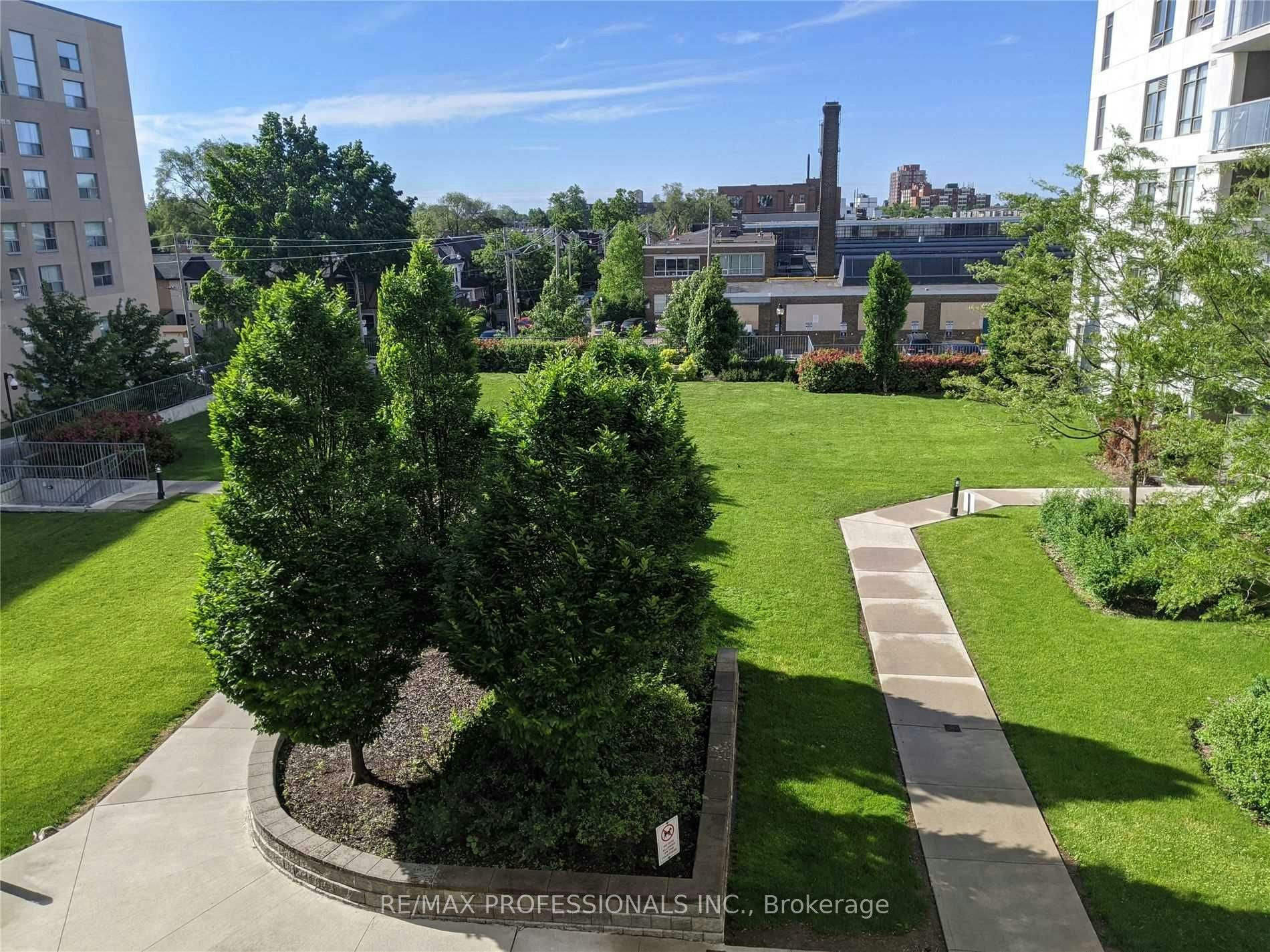 325-812 Lansdowne Avenue, Toronto, ON, M6H 4K5 - 6