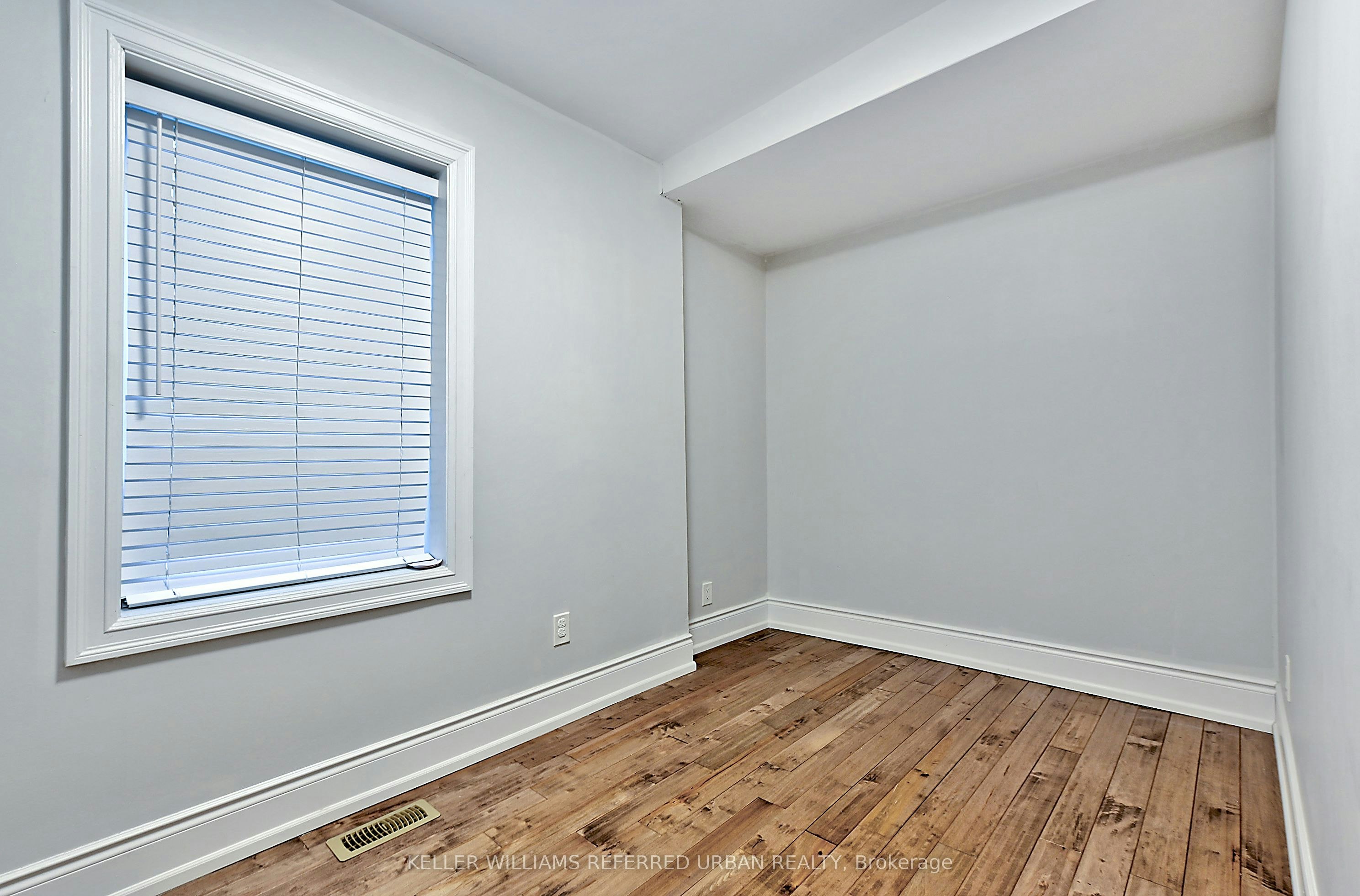 B-48 Lansdowne Avenue, Toronto, ON, M6K 2V8 - 14