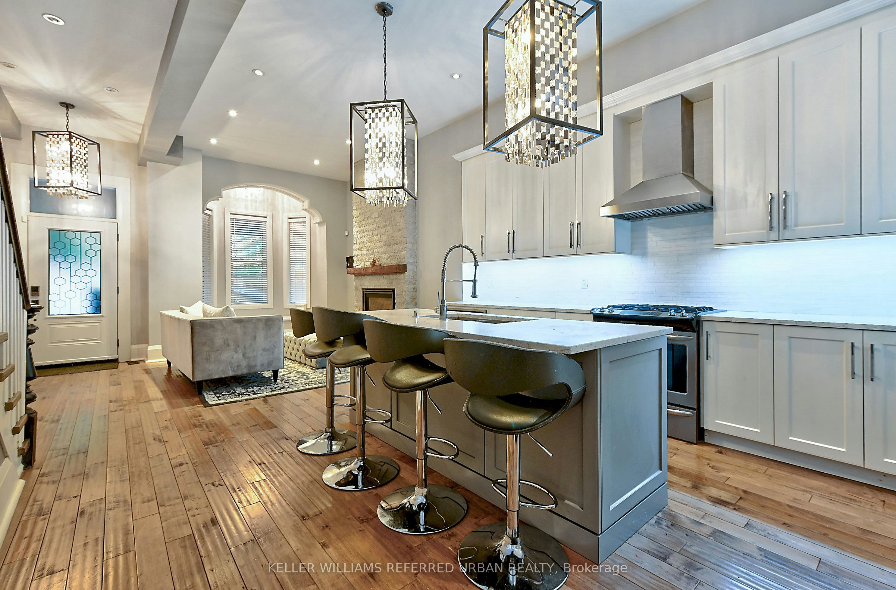 B-48 Lansdowne Avenue, Toronto, ON, M6K 2V8 - 7