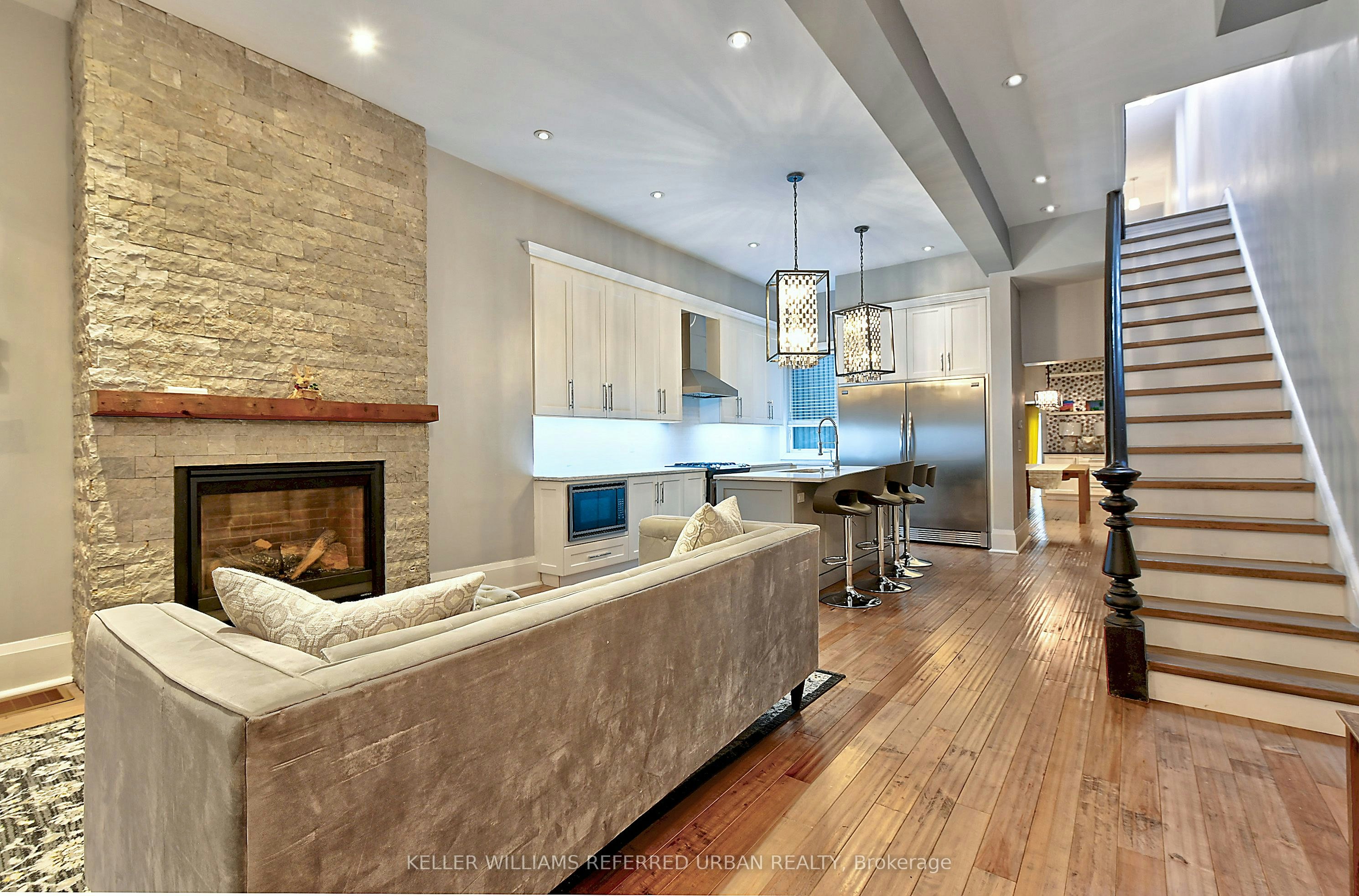 B-48 Lansdowne Avenue, Toronto, ON, M6K 2V8 - 3