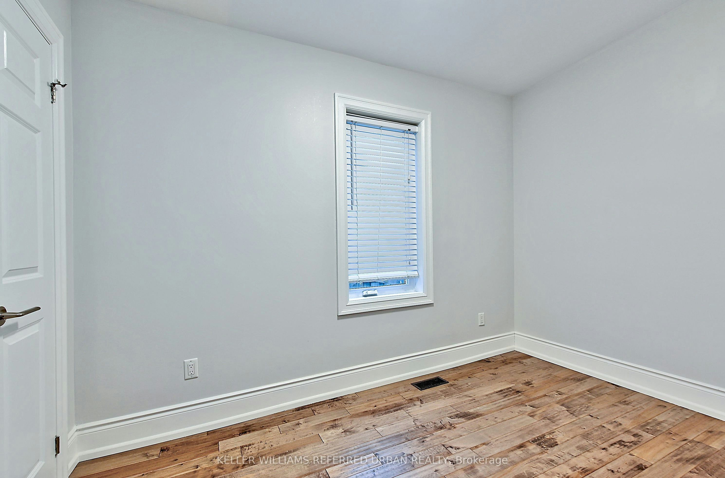 B-48 Lansdowne Avenue, Toronto, ON, M6K 2V8 - 13