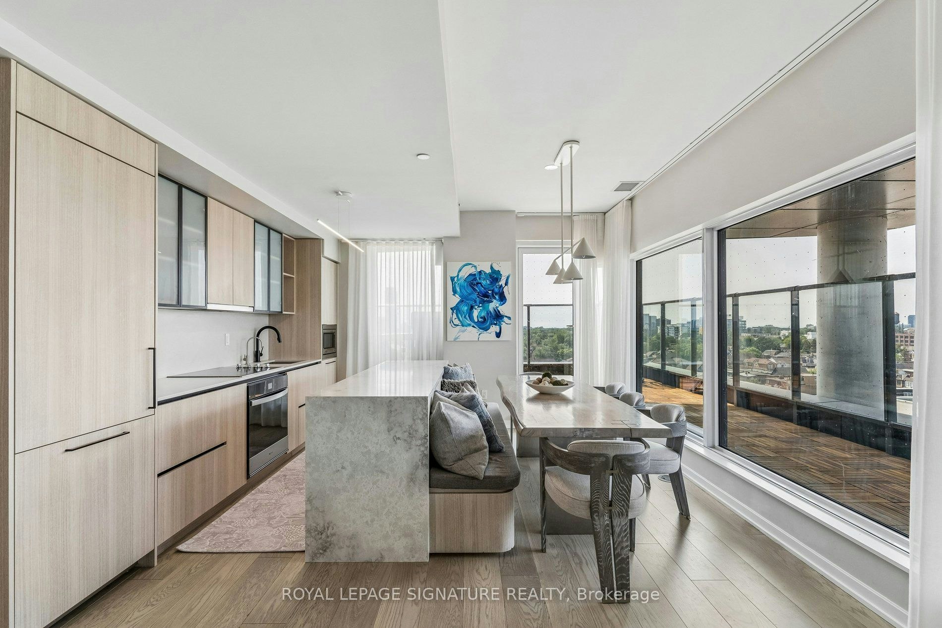 702-10 Graphophone Grove, Toronto, ON, M6H 0E5 - 7