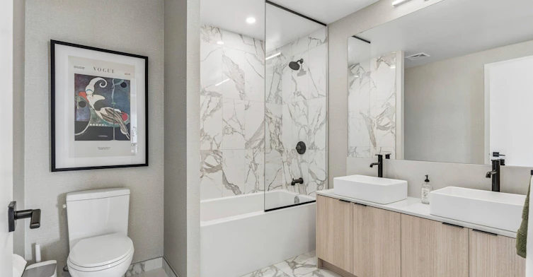 702-10 Graphophone Grove, Toronto, ON, M6H 0E5 - 12