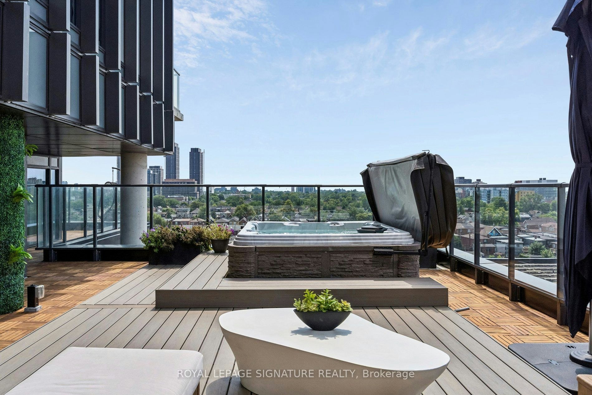 702-10 Graphophone Grove, Toronto, ON, M6H 0E5 - 36