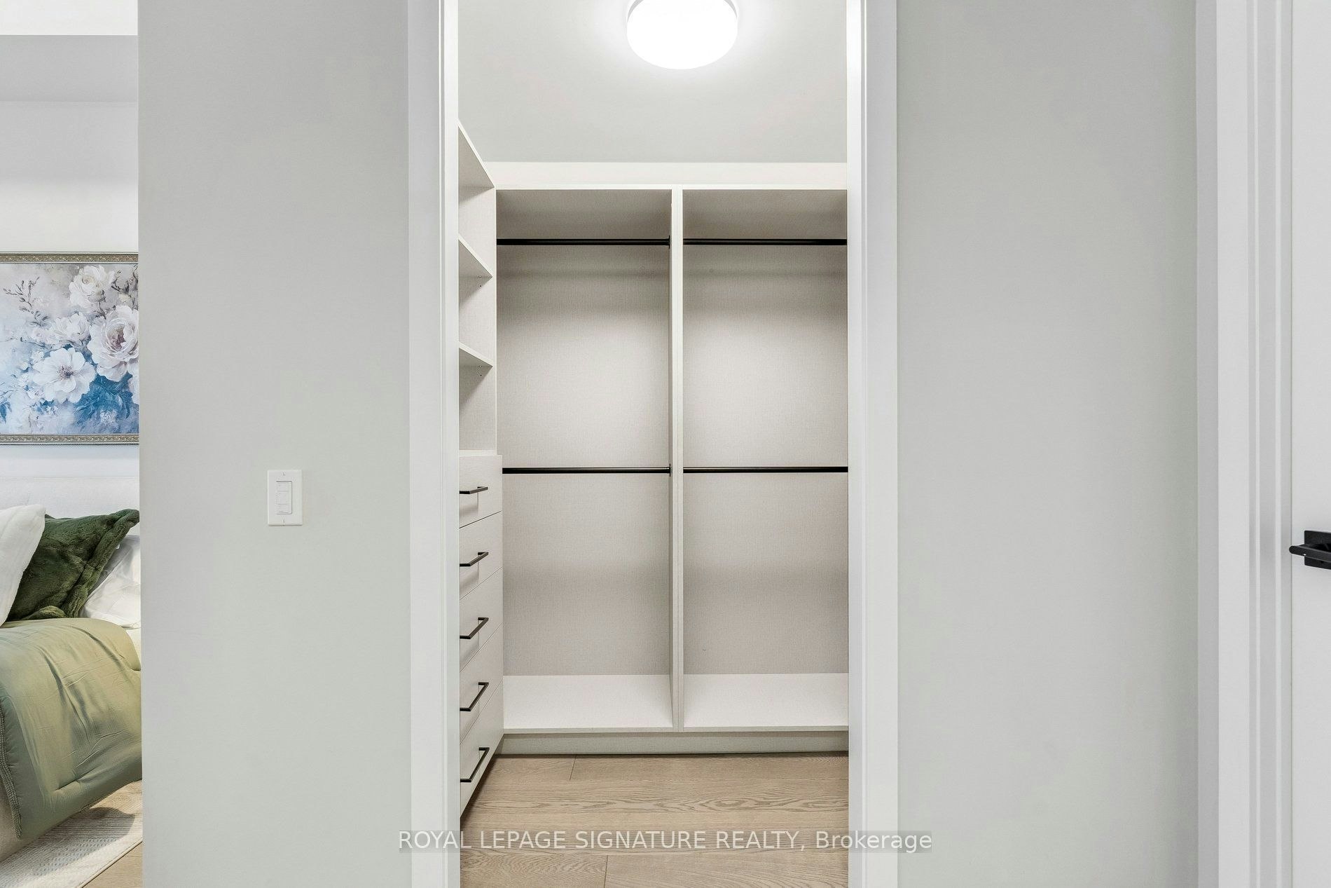 702-10 Graphophone Grove, Toronto, ON, M6H 0E5 - 22