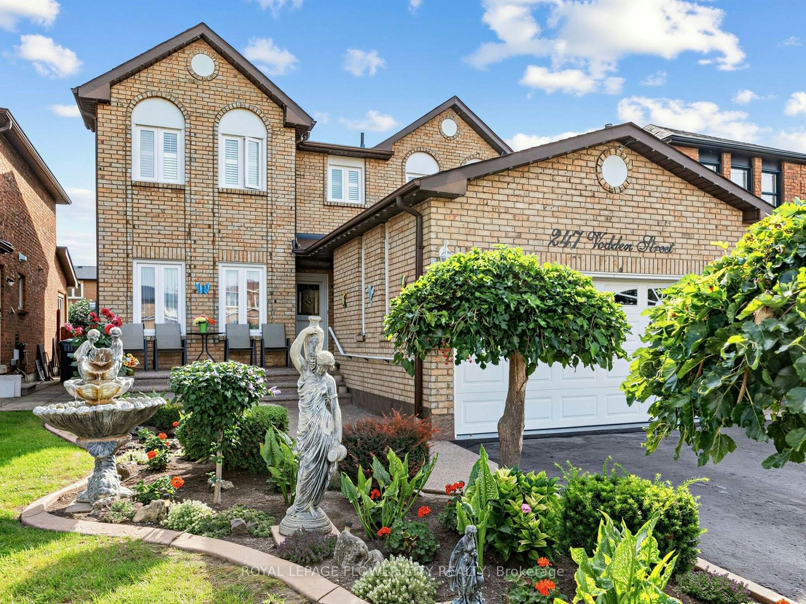 247 Vodden Street W, Brampton, ON, L6X 2X7