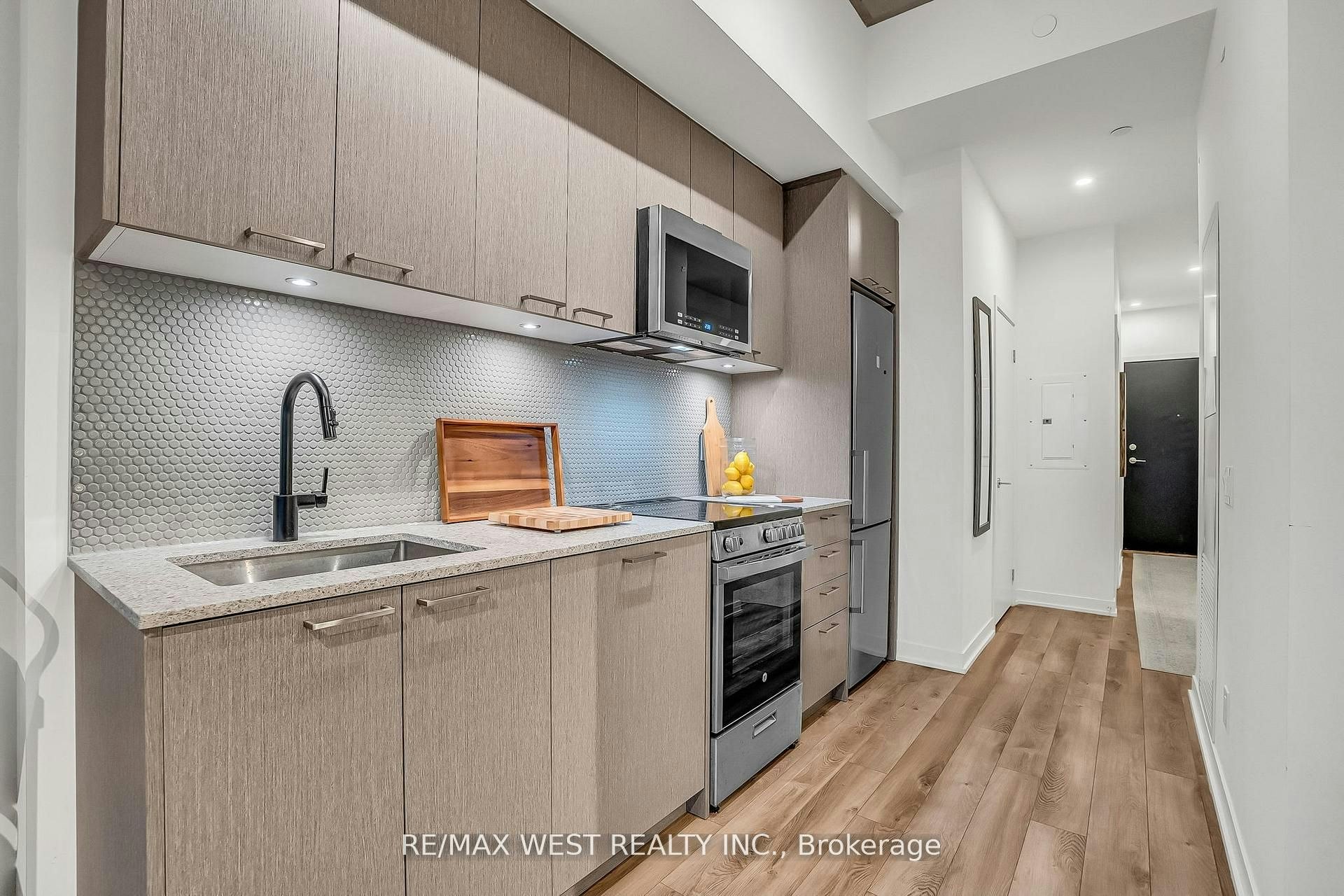 617-1808 St. Clair Avenue W, Toronto, ON, M6N 0C1 - 10