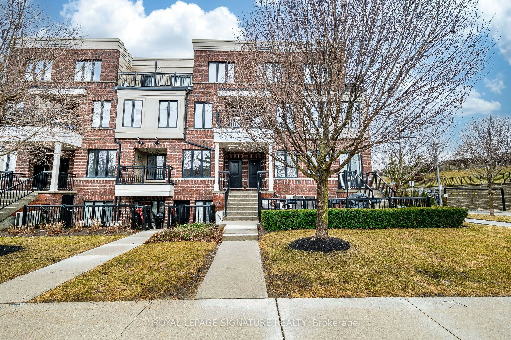 27-120 Twenty Fourth Street, Toronto, ON, M8V 0B9