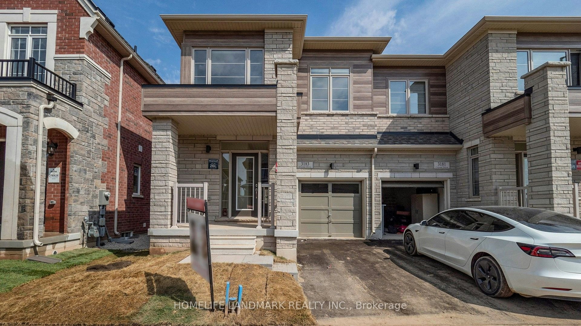 3183 Crystal Drive, Oakville, ON, L6M 0W8