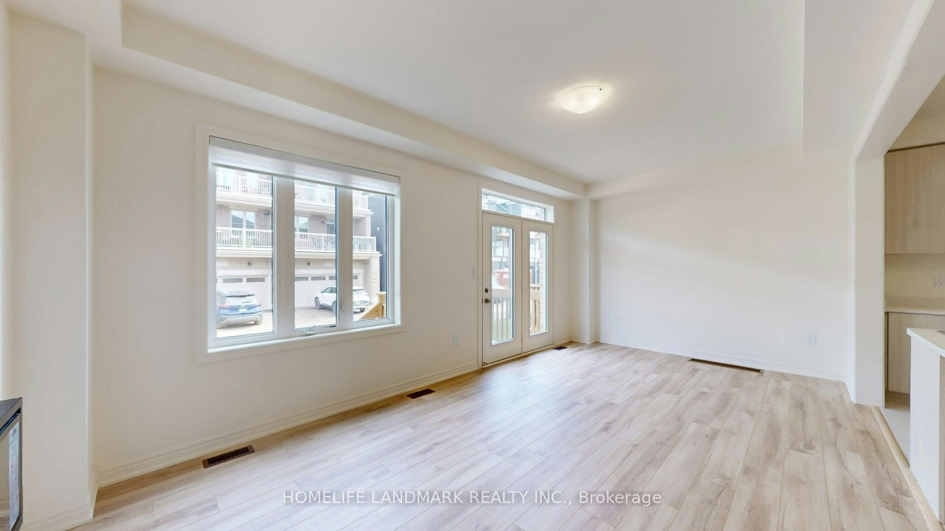 3183 Crystal Drive, Oakville, ON, L6M 0W8 - 6
