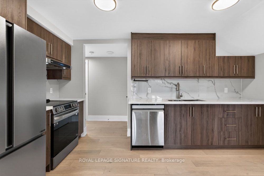 Upper-115 Seventeenth Street, Toronto, ON, M8V 3K5 - 9