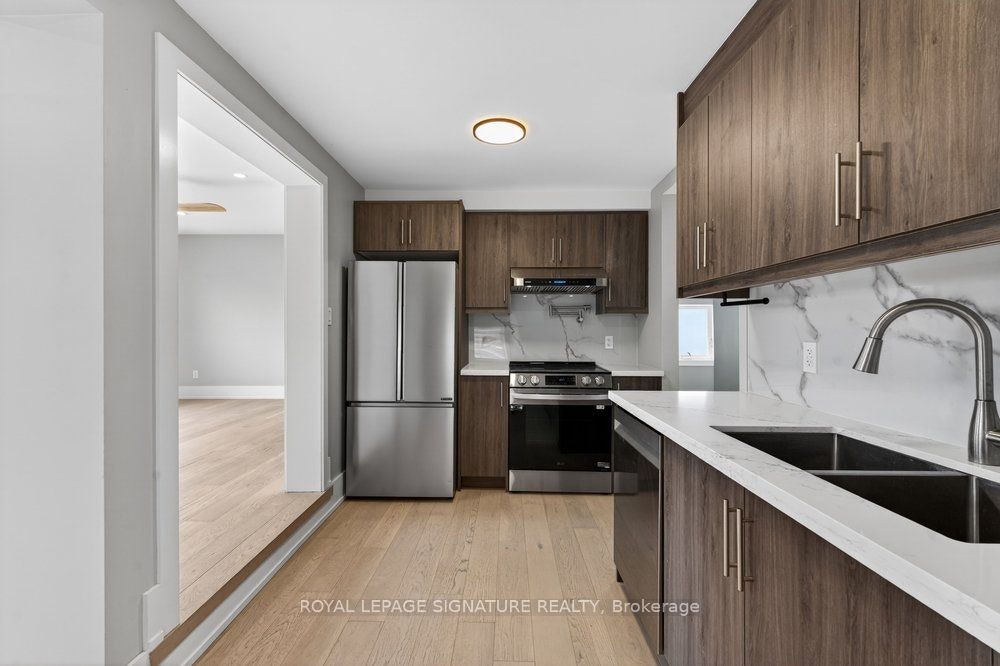 Upper-115 Seventeenth Street, Toronto, ON, M8V 3K5 - 11