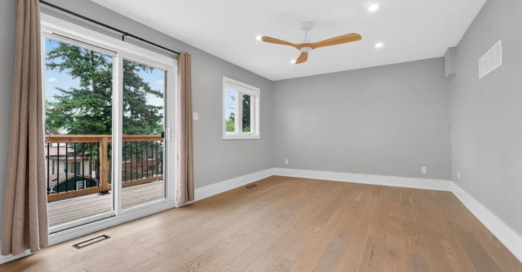 Upper-115 Seventeenth Street, Toronto, ON, M8V 3K5 - 2