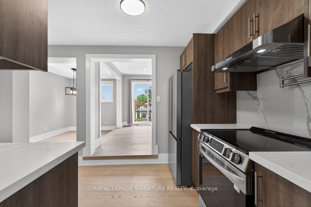 Upper-115 Seventeenth Street, Toronto, ON, M8V 3K5 - 12