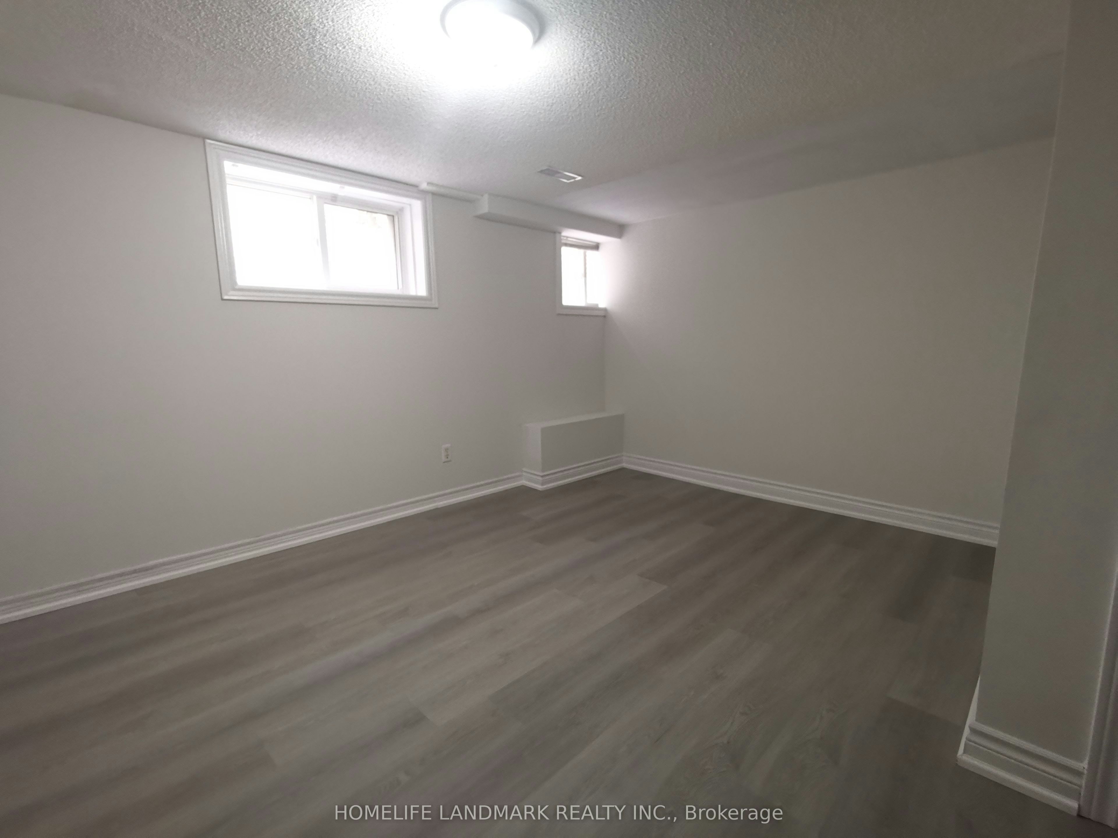 Basement-288 Maple Leaf Drive, Toronto, ON, M6L 1P3 - 7
