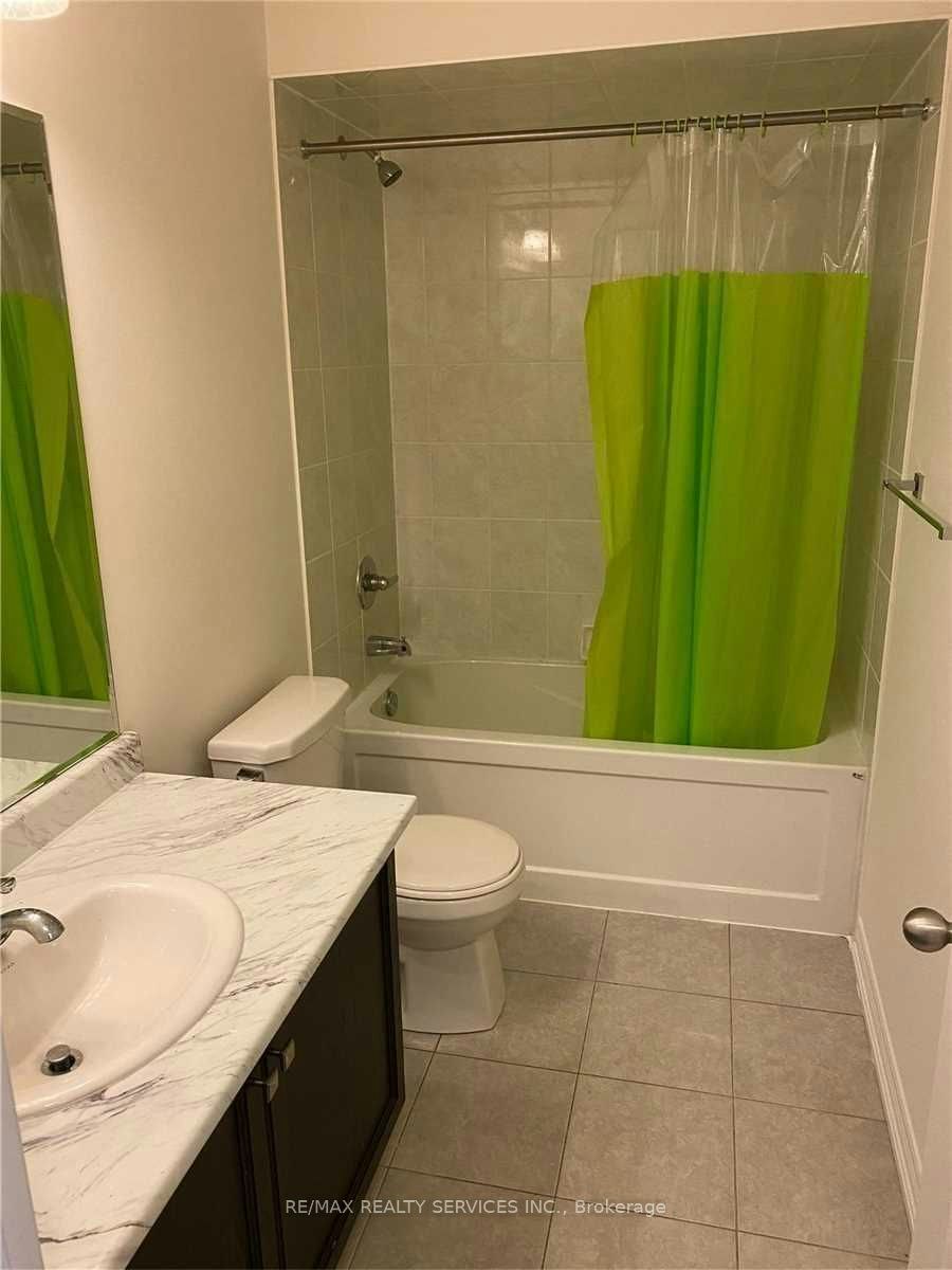 43 Hogan Manor Drive, Brampton, ON, L7A 4V3 - 11