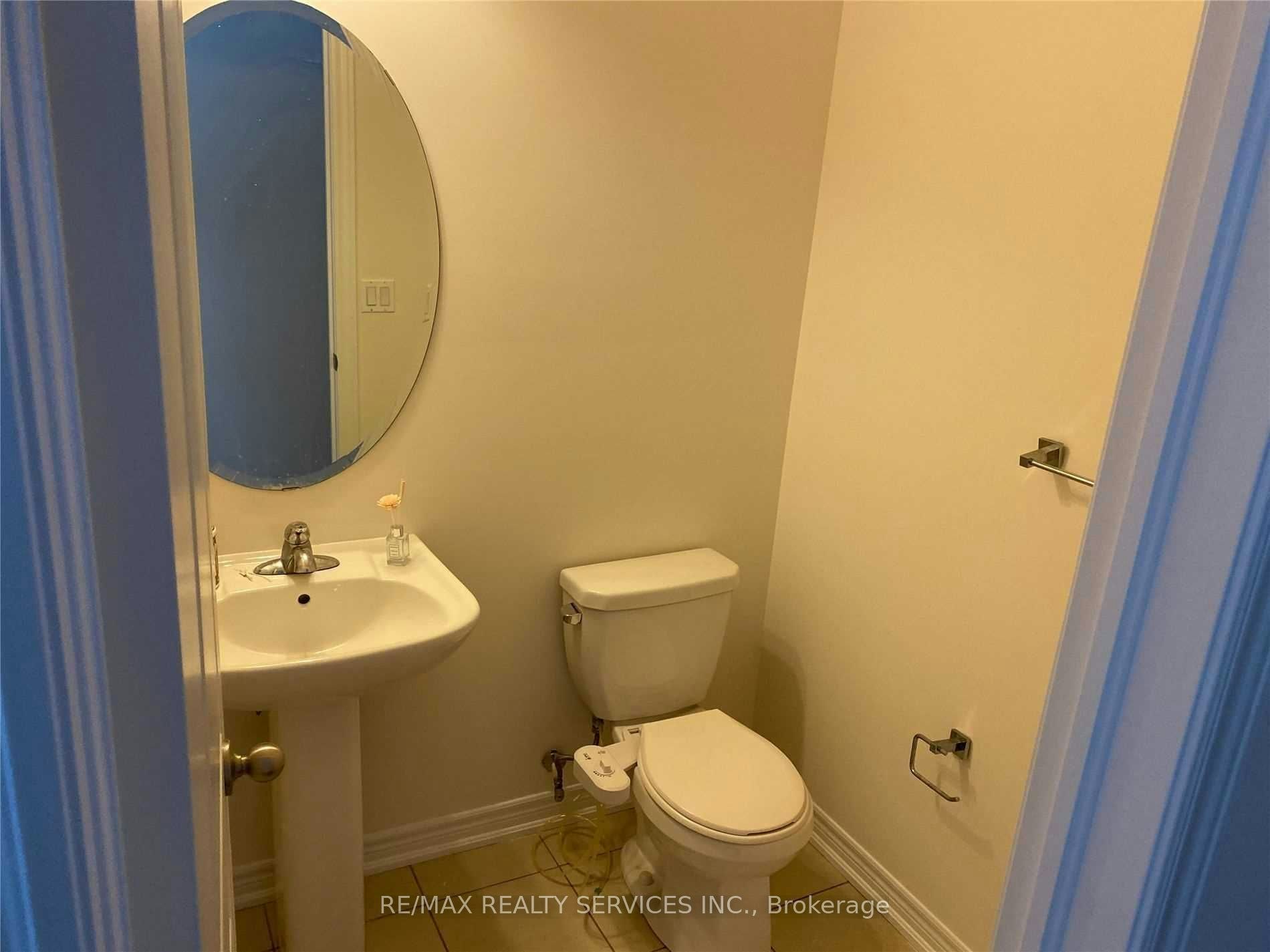 43 Hogan Manor Drive, Brampton, ON, L7A 4V3 - 4
