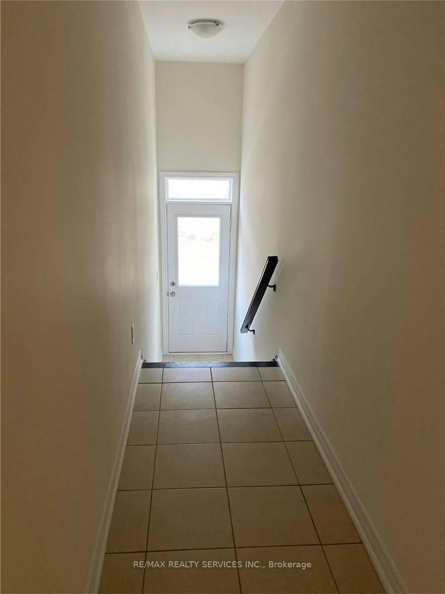 43 Hogan Manor Drive, Brampton, ON, L7A 4V3 - 16