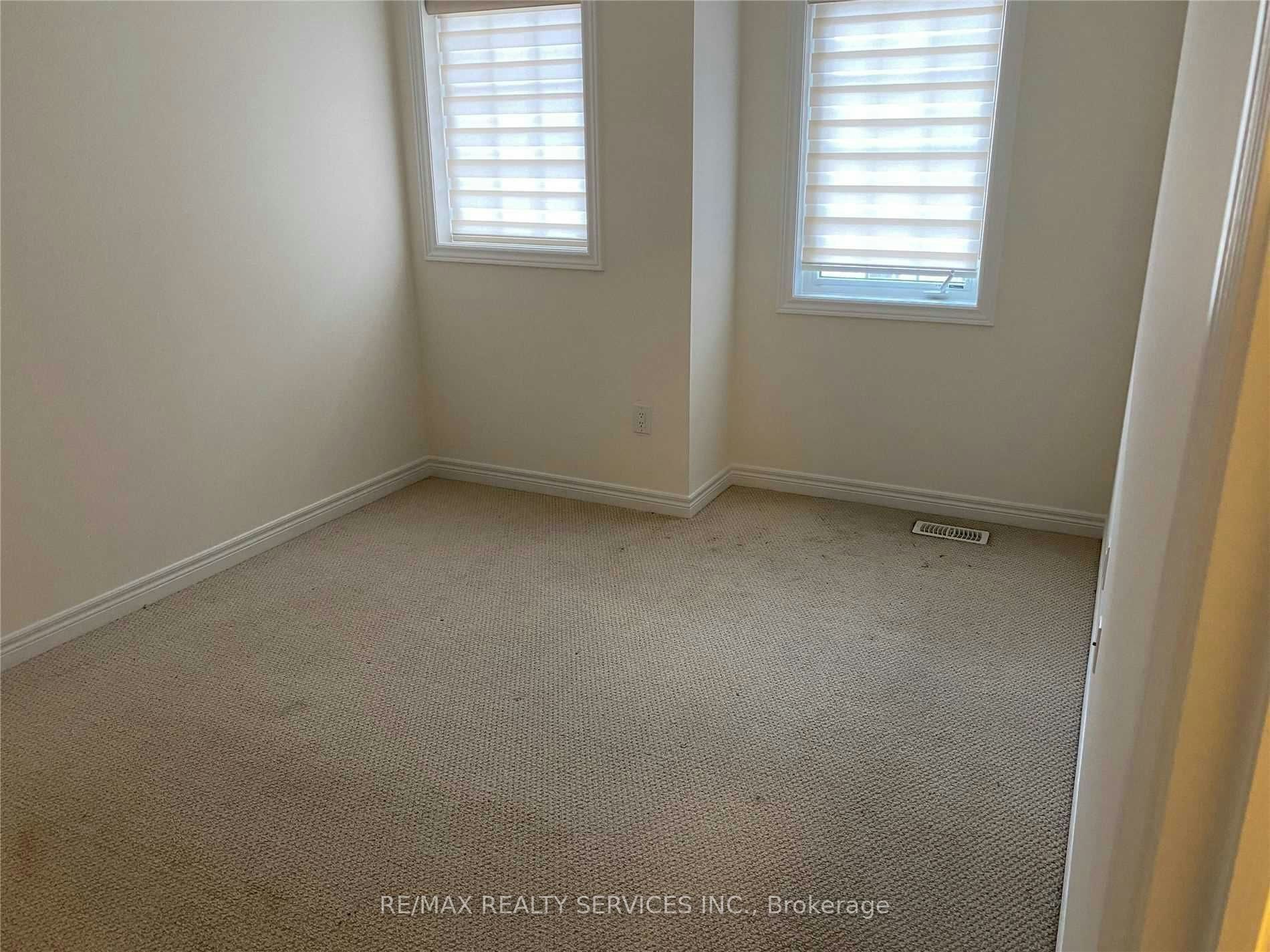 43 Hogan Manor Drive, Brampton, ON, L7A 4V3 - 10