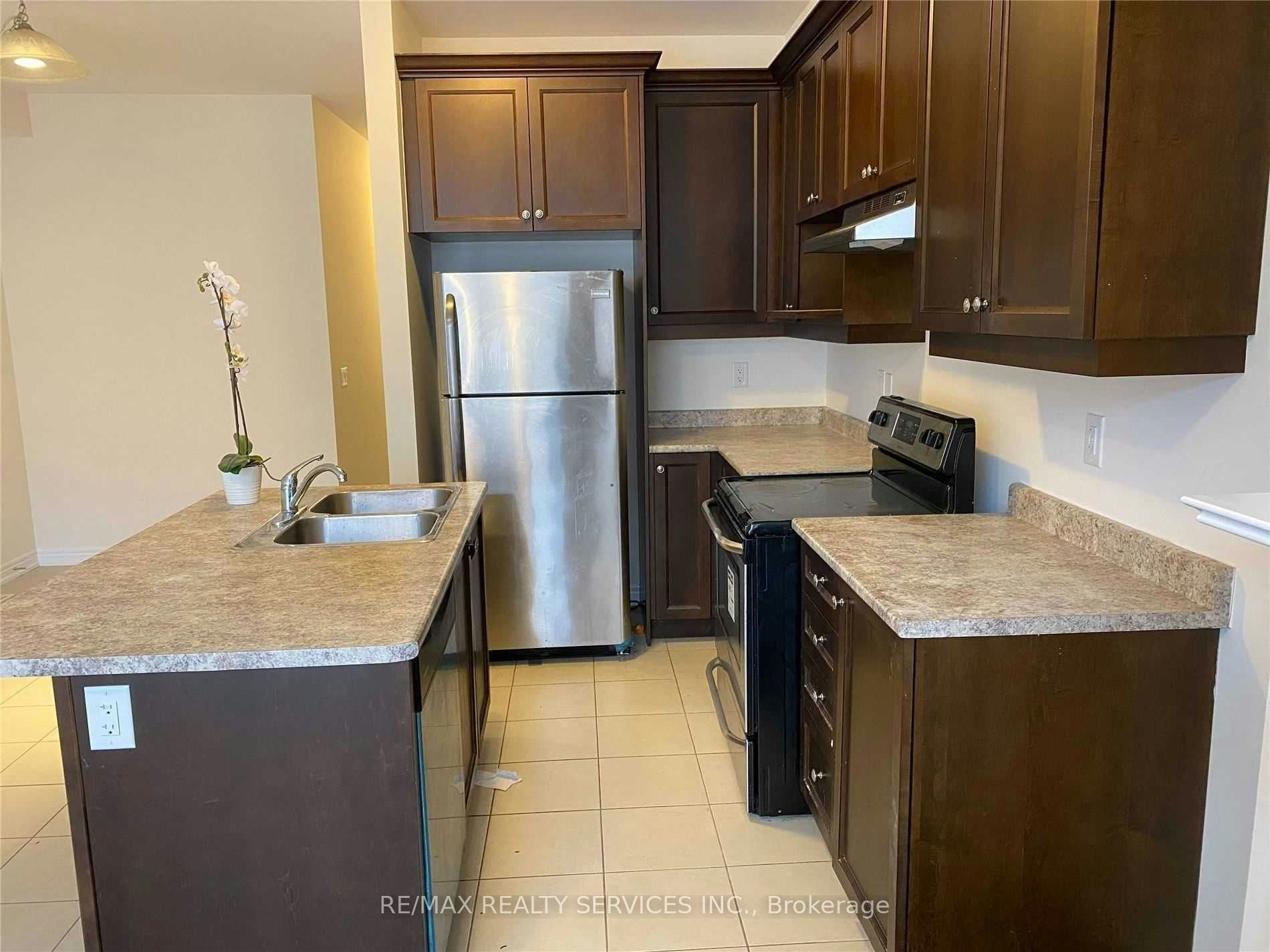 43 Hogan Manor Drive, Brampton, ON, L7A 4V3 - 5