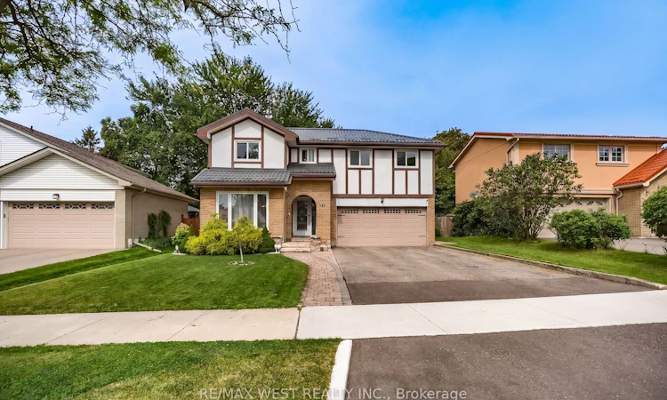 347 Karen Park Crescent