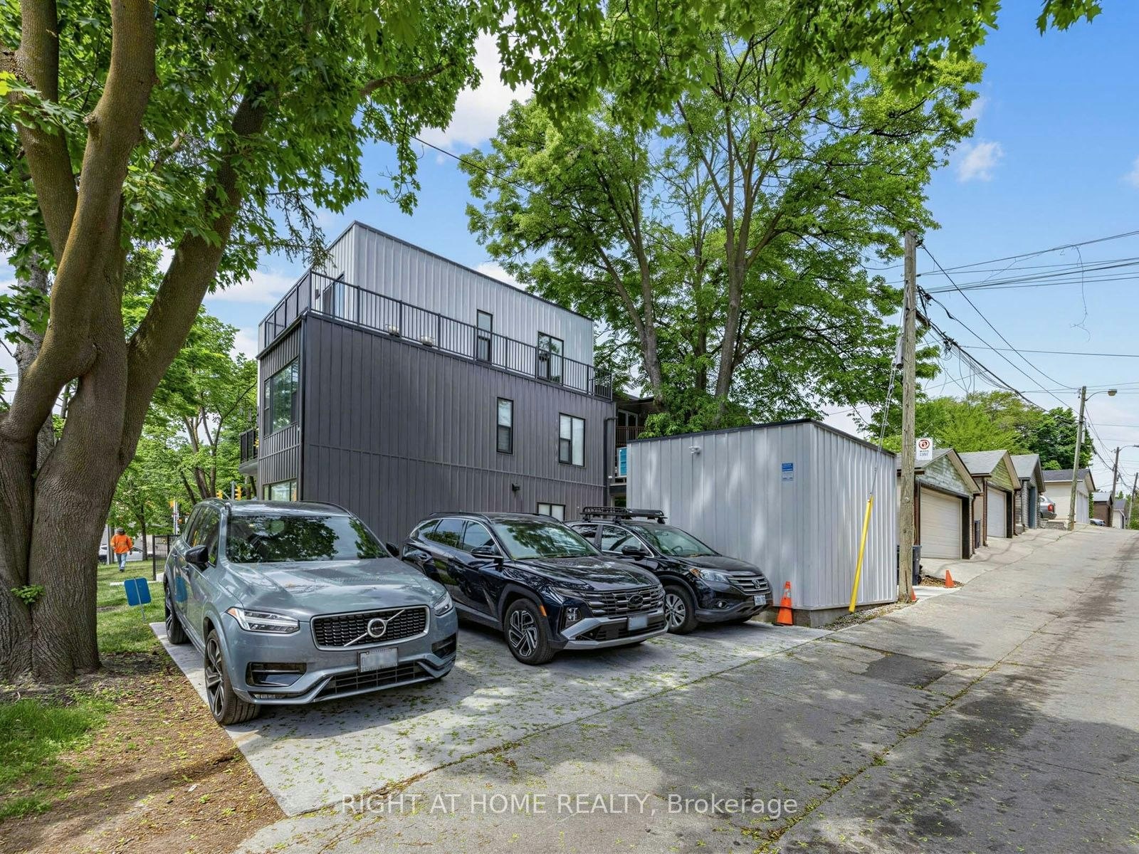 1-148 Glenlake Avenue, Toronto, ON, M6P 1E7 - 23