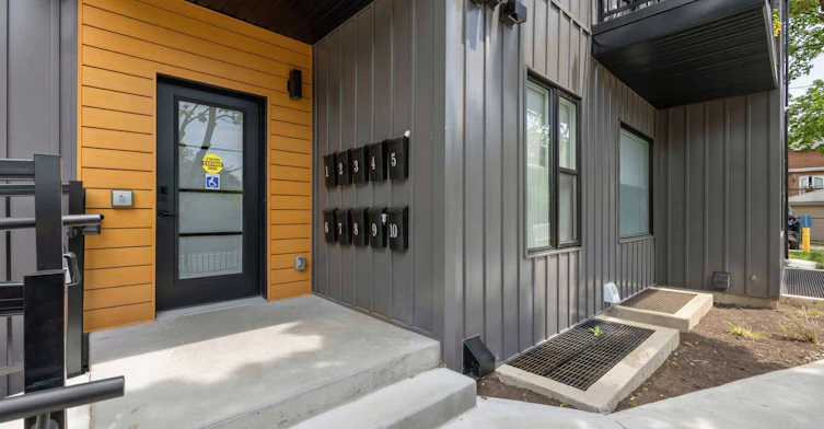 1-148 Glenlake Avenue, Toronto, ON, M6P 1E7 - 21