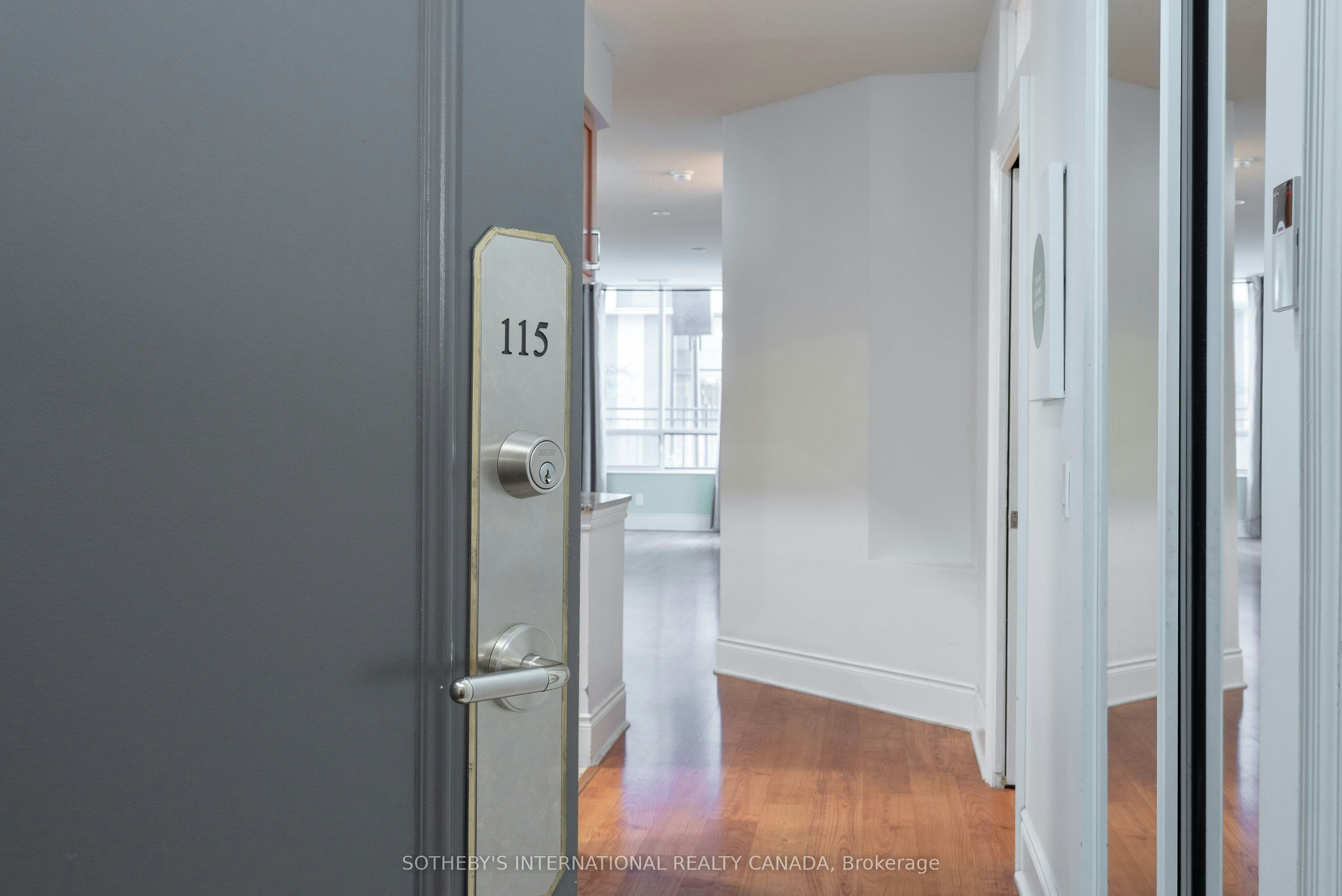 115-5233 Dundas Street, Toronto, ON, M9B 6M1