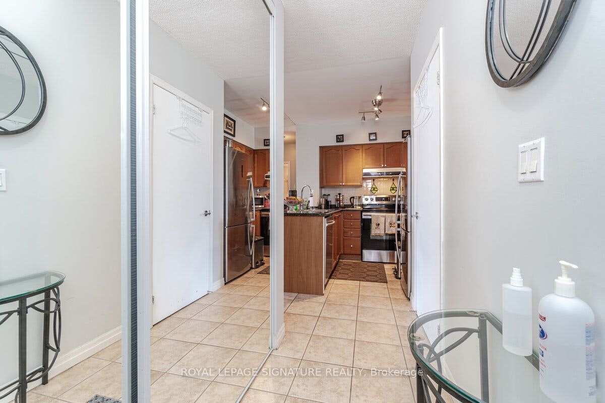 1410-38 Fontenay Court, Toronto, ON, M9A 5H5 - 4