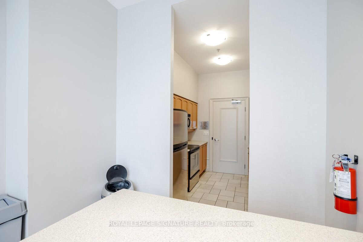 1410-38 Fontenay Court, Toronto, ON, M9A 5H5 - 34