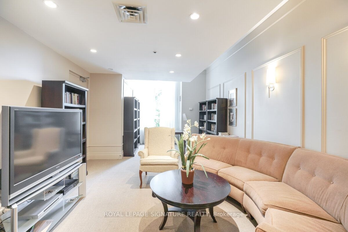 1410-38 Fontenay Court, Toronto, ON, M9A 5H5 - 37