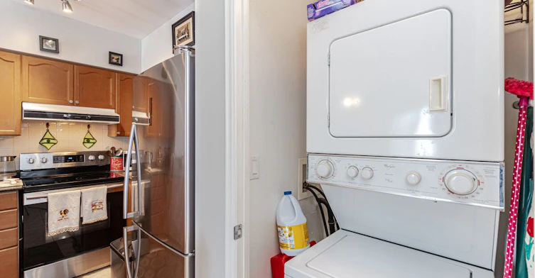 1410-38 Fontenay Court, Toronto, ON, M9A 5H5 - 23