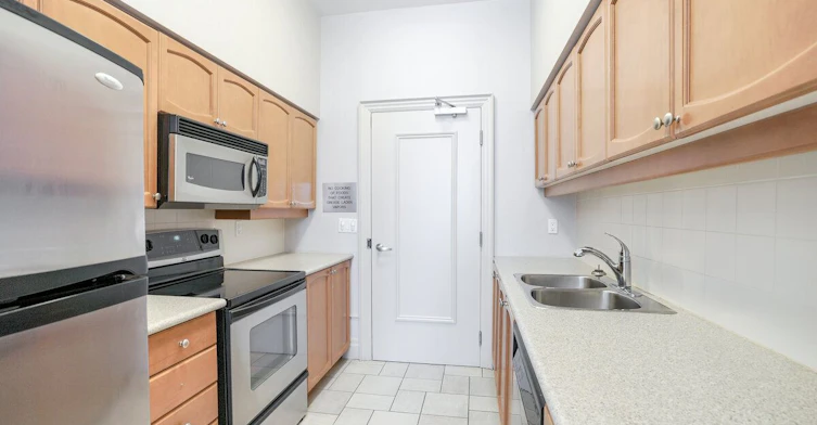 1410-38 Fontenay Court, Toronto, ON, M9A 5H5 - 35