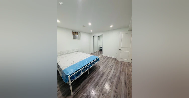 Room 1-445 Malaga Road, Mississauga, ON, L5E 3V8