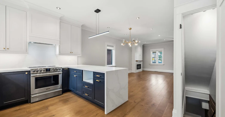 640 Runnymede Road, Toronto, ON, M6S 3A2 - 14