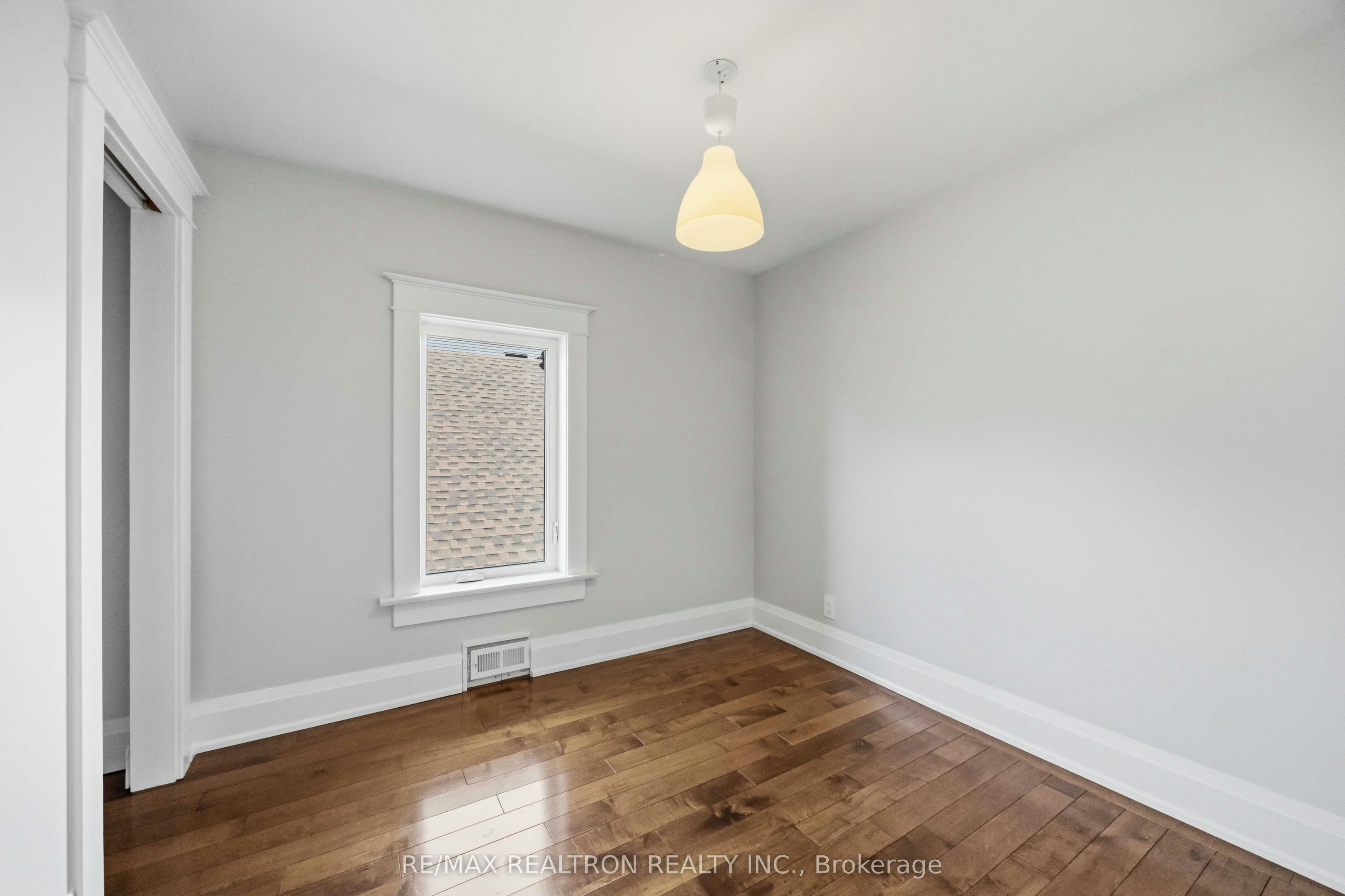 640 Runnymede Road, Toronto, ON, M6S 3A2 - 19