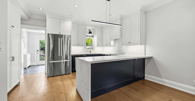 640 Runnymede Road, Toronto, ON, M6S 3A2 - 15