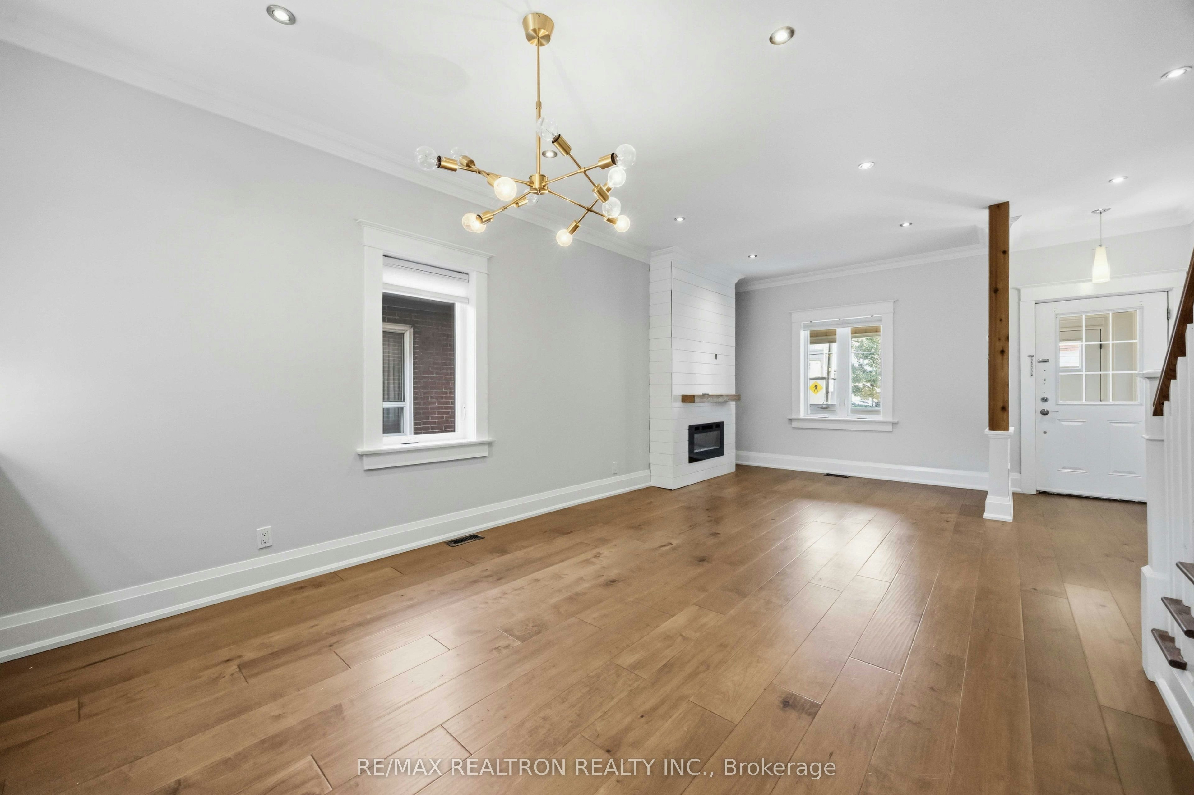 640 Runnymede Road, Toronto, ON, M6S 3A2 - 12