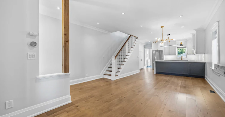 640 Runnymede Road, Toronto, ON, M6S 3A2 - 11