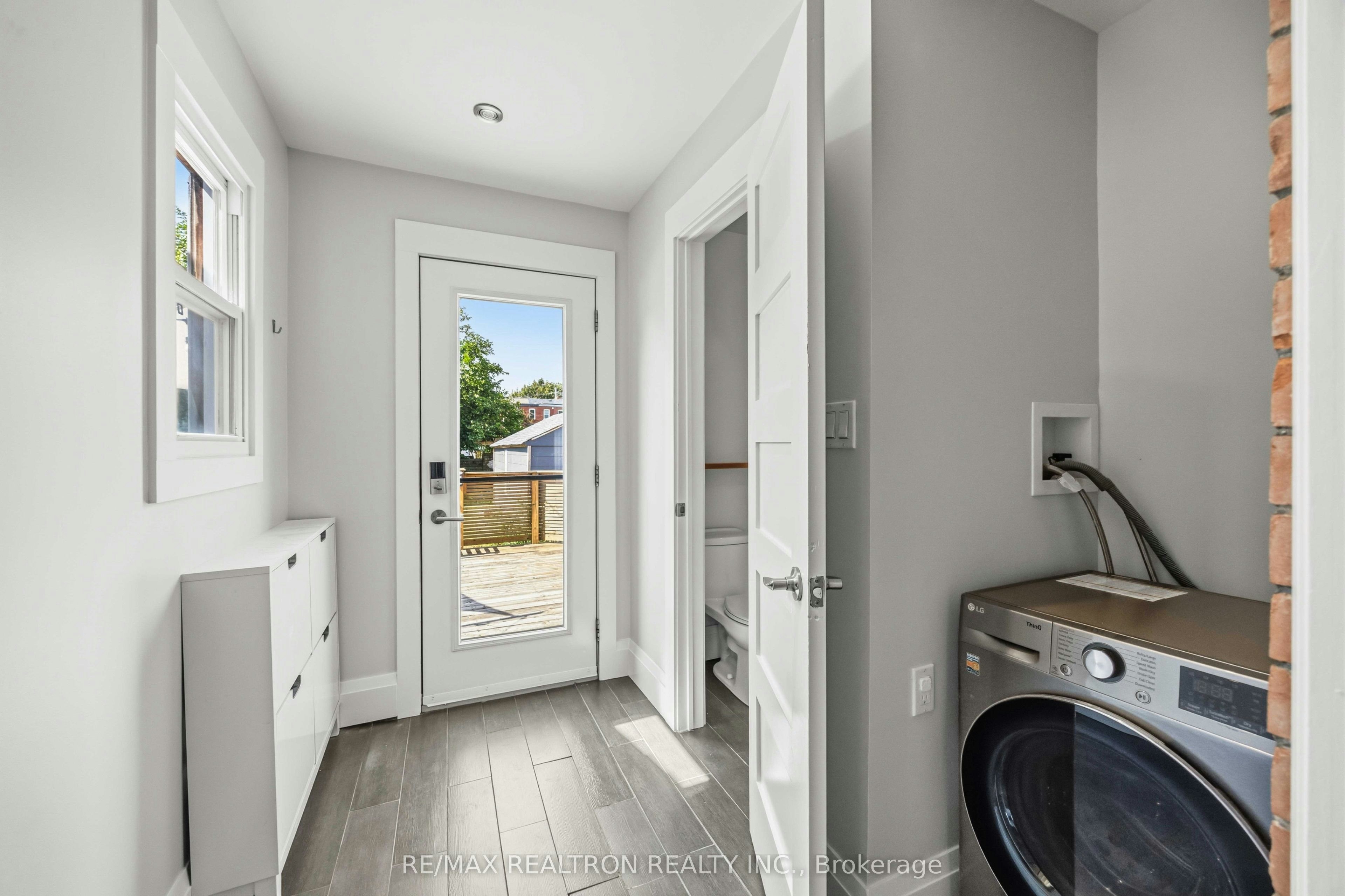 640 Runnymede Road, Toronto, ON, M6S 3A2 - 16