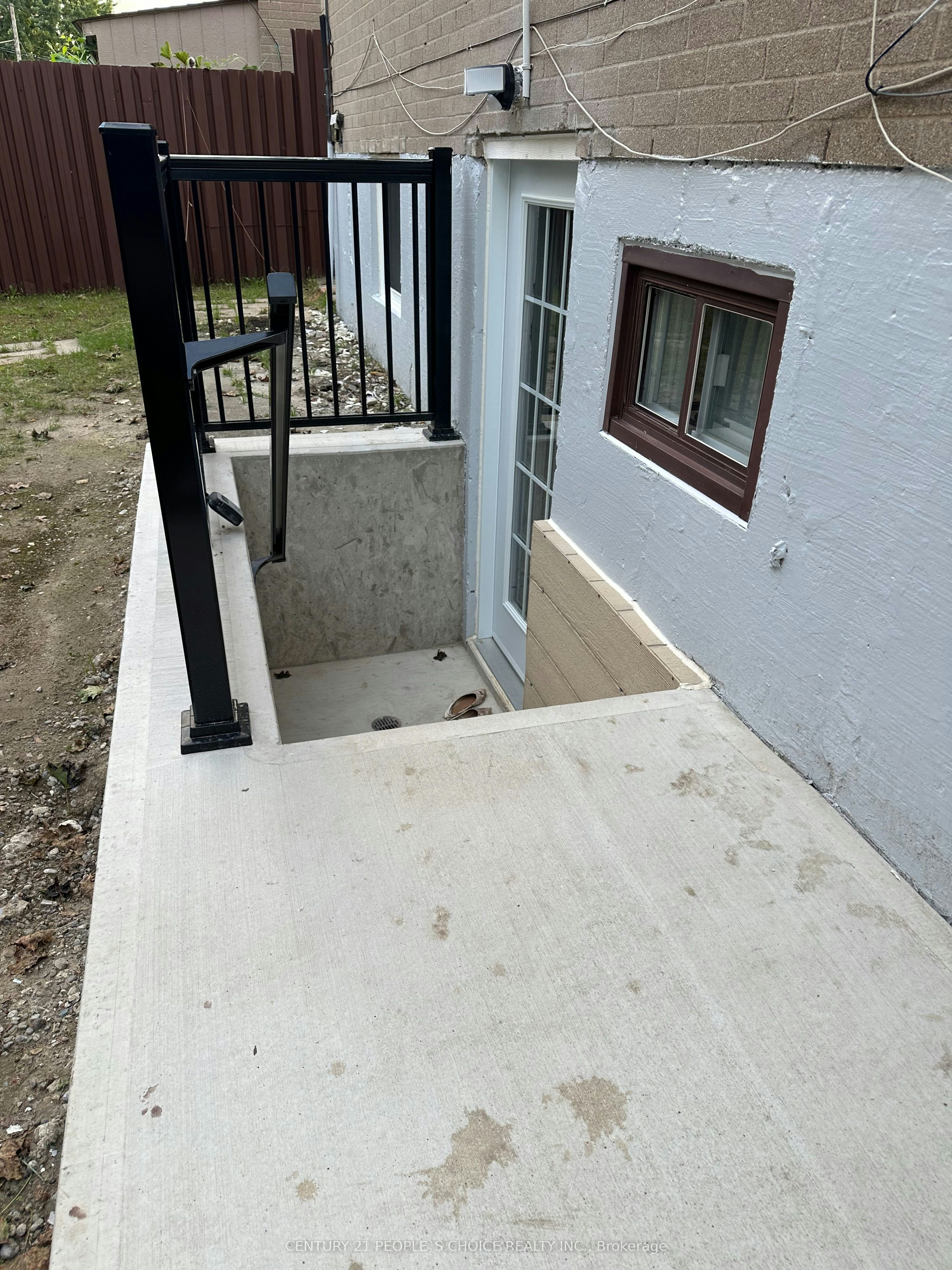 Lower-72 Cathcart Crescent, Brampton, ON, L6T 2A5 - 6