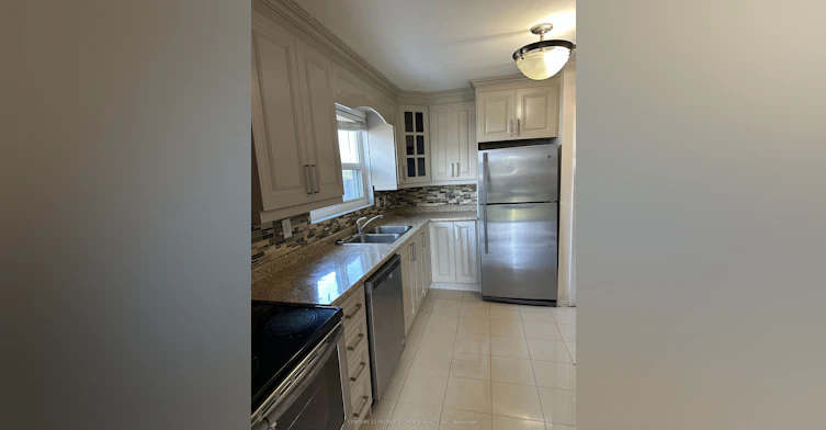 Upper-72 Cathcart Crescent, Brampton, ON, L6T 2A5 - 2