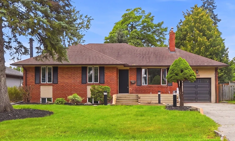 2068 Stewart Crescent