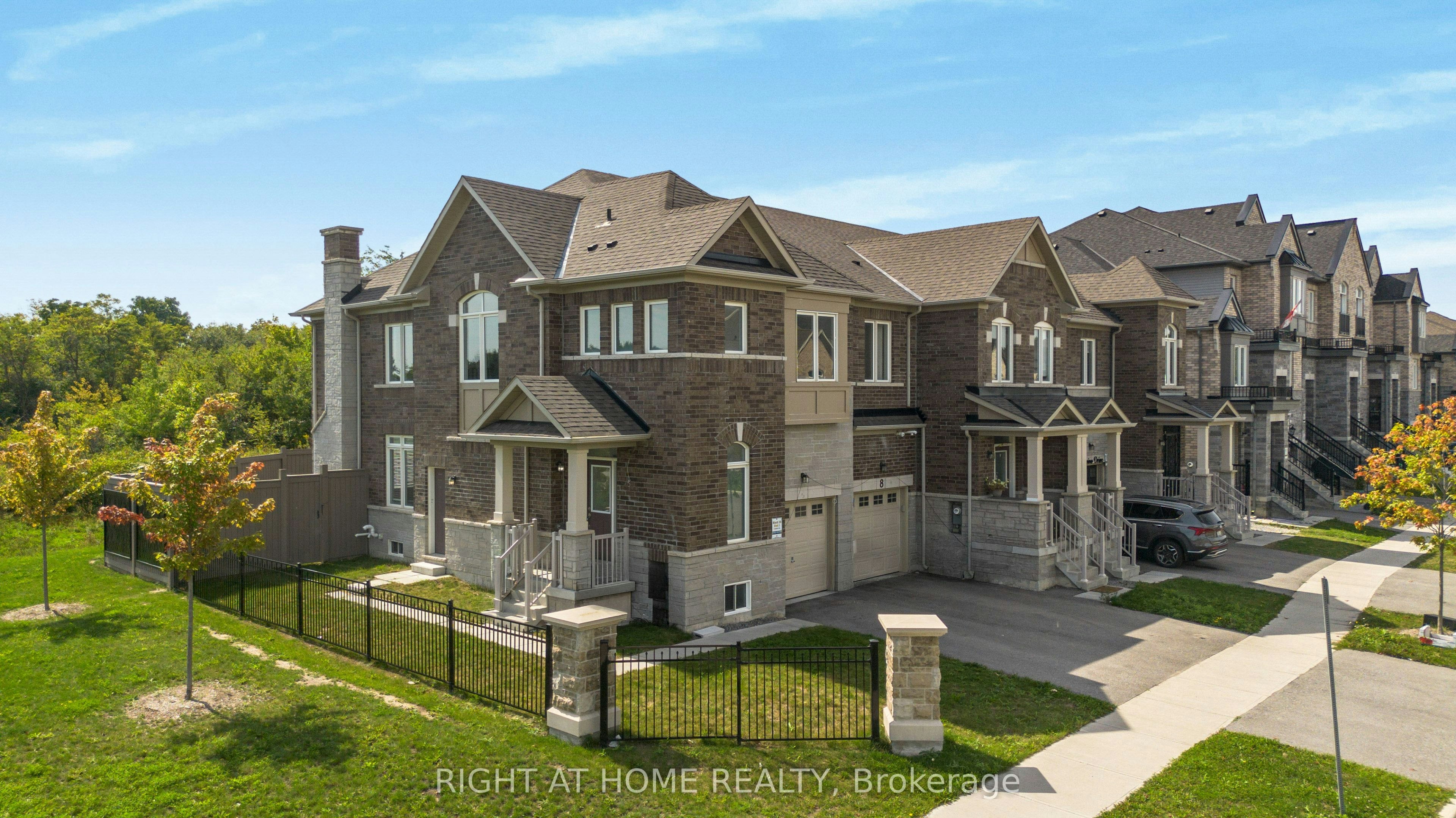 6 Savino Drive, Brampton, ON, L6Z 0J5