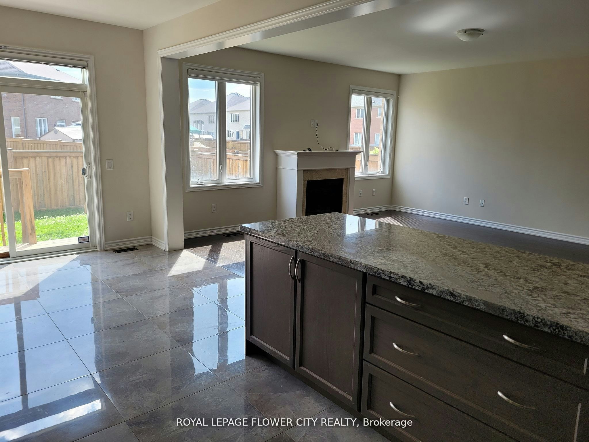 14 Craftsman Road, Caledon, ON, L7C 3W3 - 6