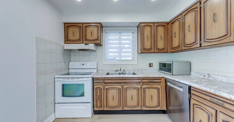 3065 Silverthorn Drive, Oakville, ON, L6L 5N5 - 21