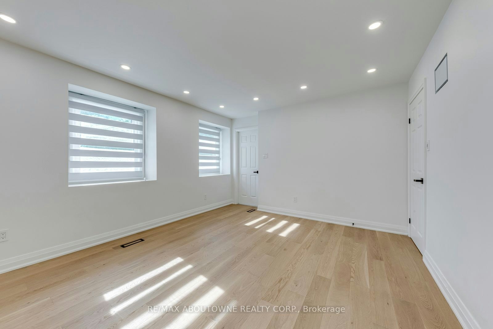3065 Silverthorn Drive, Oakville, ON, L6L 5N5 - 30